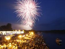 10 июня 2017 г. Великий Новгород празднует свое 1158-летие. День города. Праздничный салют. Фото Игоря Белова